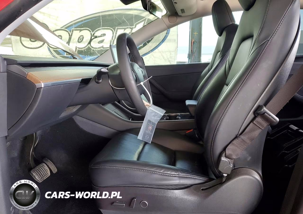 2021 Tesla Model Y VIN:5YJYGDED8MF107600 - 7