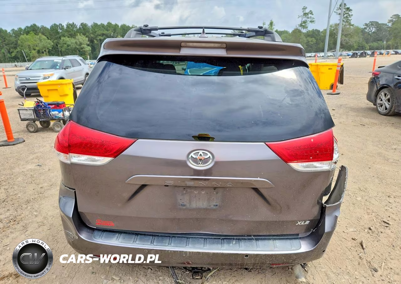 2012 Toyota Sienna Xle 8-Passenger VIN:5TDYK3DC7CS193865 - 6