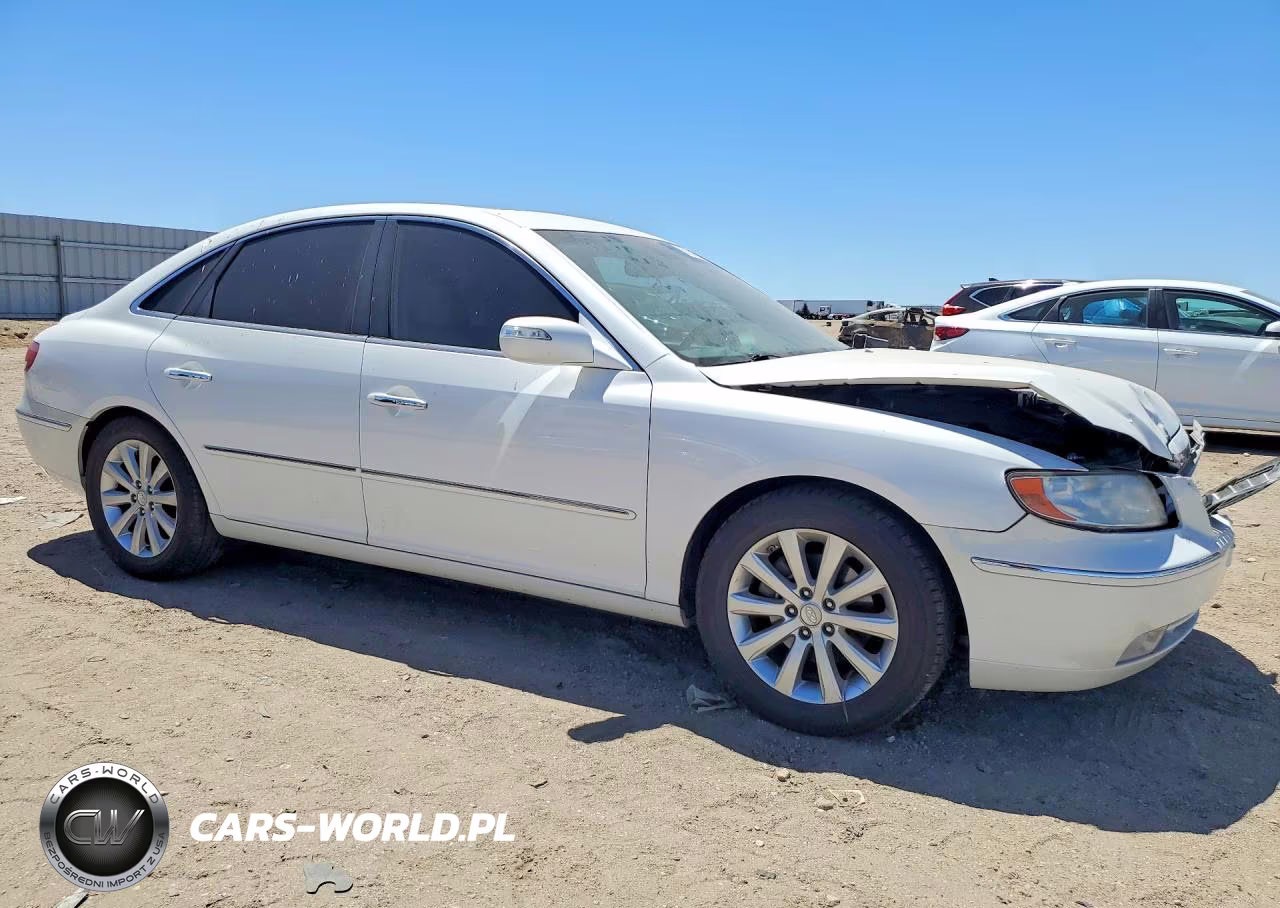 2009 Hyundai Azera Limited VIN:KMHFC46F89A356834 - 4