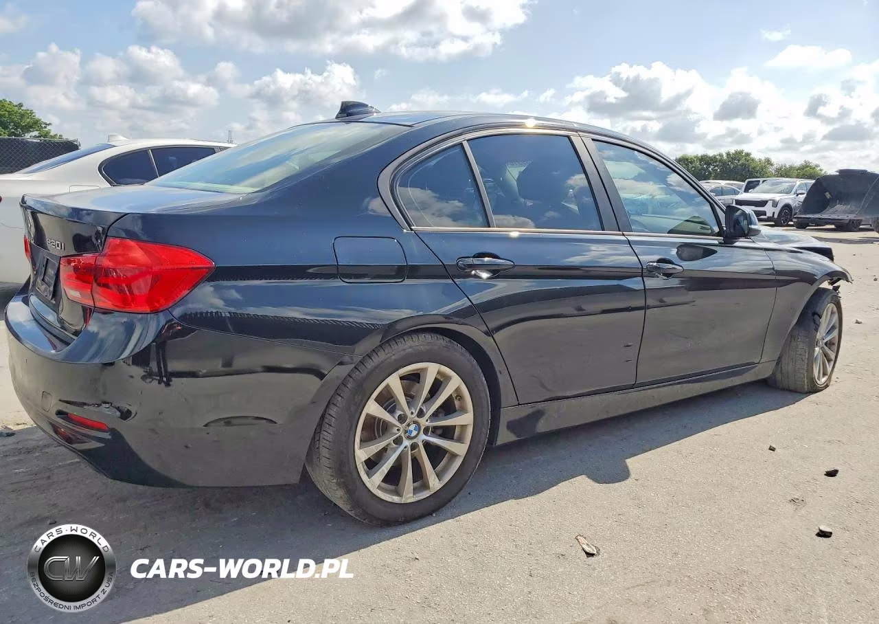 2016 BMW 320 I VIN:WBA8E1G54GNT37910 - 3