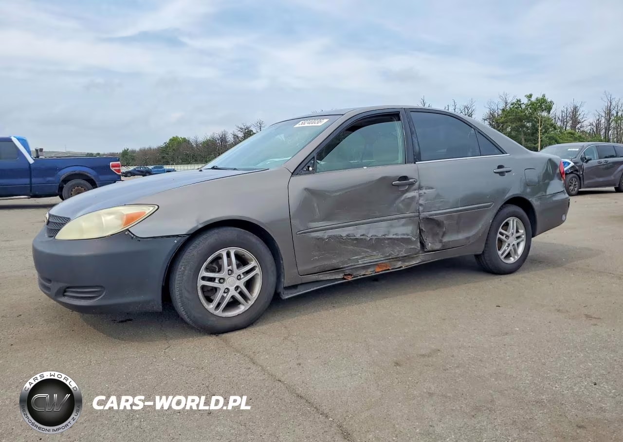 2002 Toyota Camry Le – zdjęcie 1 z 12
