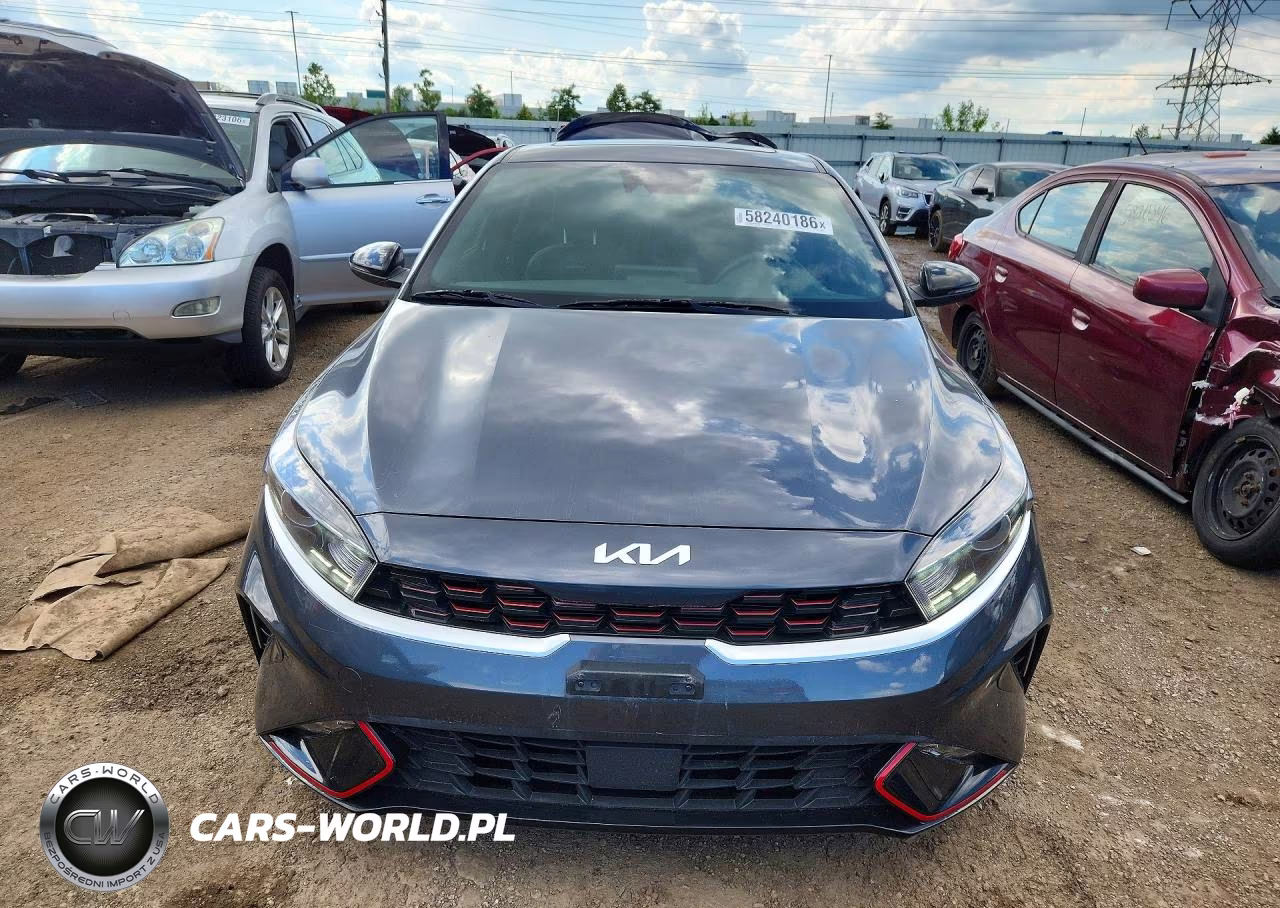 2024 Kia Forte Gt Line VIN:3KPF54AD2RE756079 - 5