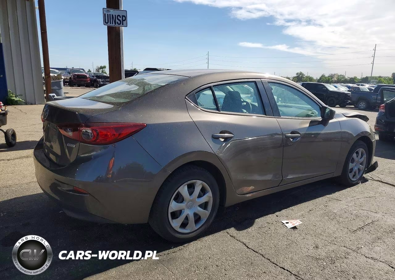 2014 Mazda 3 Sport VIN:JM1BM1U71E1210943 - 3