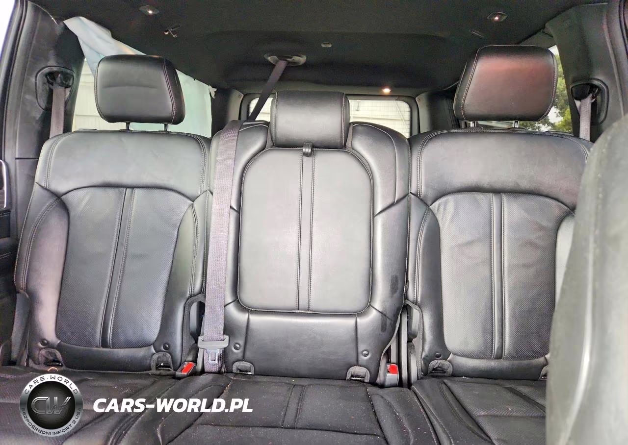 2023 Jeep Wagoneer L Series Iii VIN:1C4SJRDP0PS571858 - 10