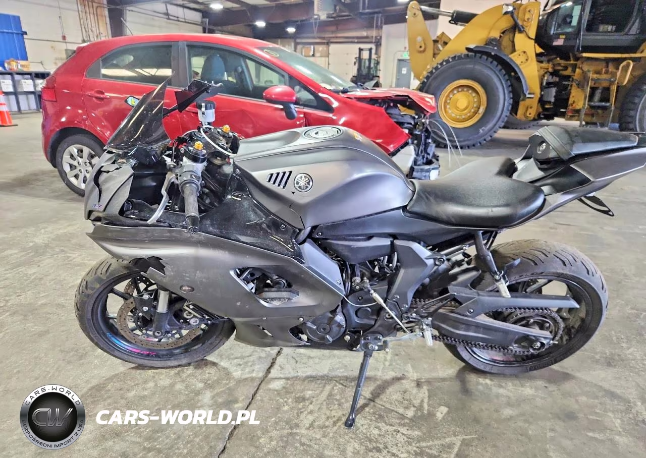 2024 Yamaha Yzfr7 VIN:JYARM38E9RA009232 - 3