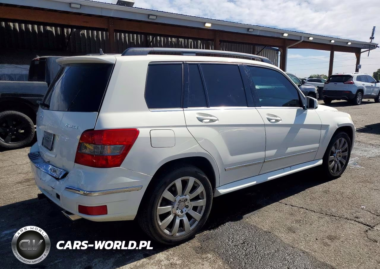 2010 Mercedes-Benz Glk 350 4Matic VIN:WDCGG8HBXAF311653 - 3