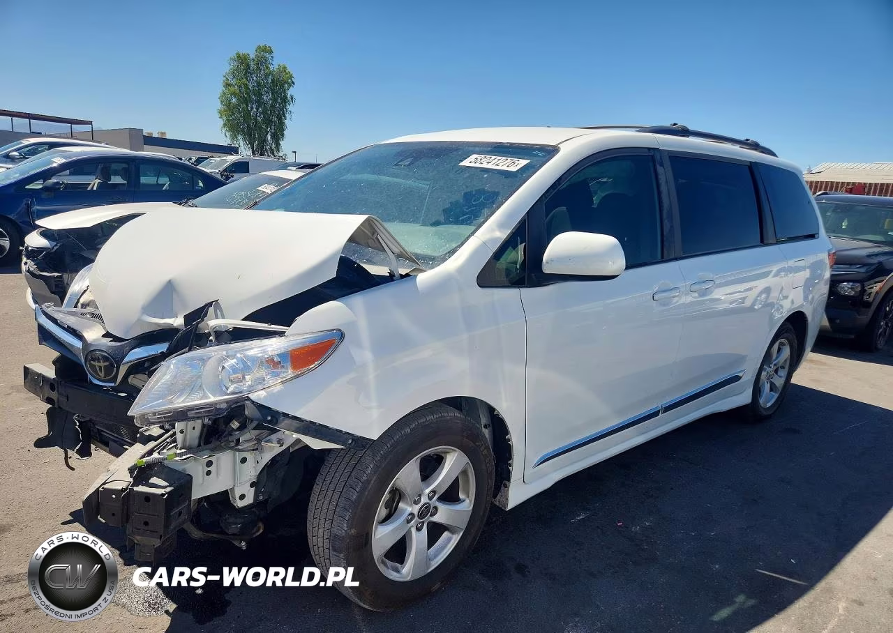 2020 Toyota Sienna Le
