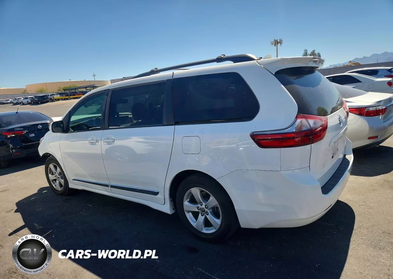 2020 Toyota Sienna Le VIN:5TDKZ3DC9LS065113 - 2