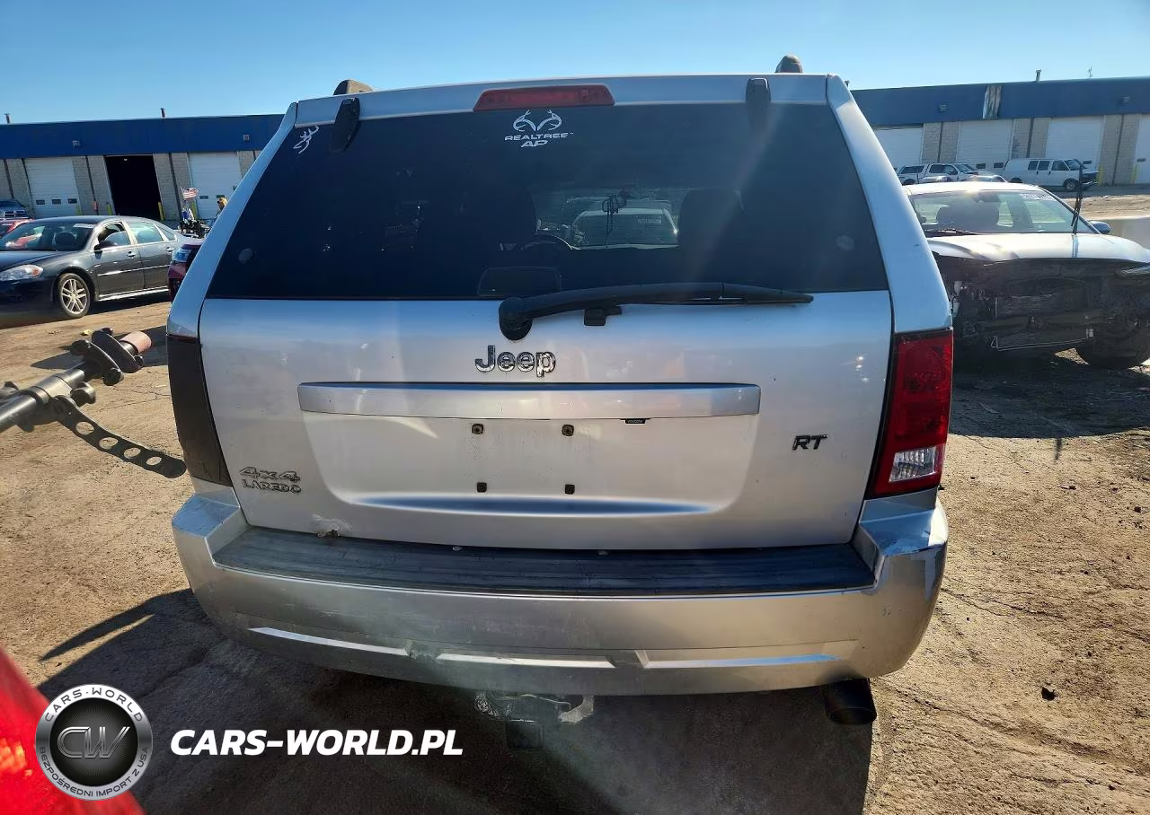2010 Jeep Grand Cherokee Laredo VIN:1J4PR4GK8AC127558 - 6