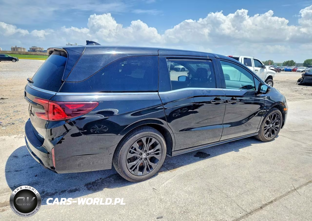 2025 Honda Odyssey Sport-L VIN:5FNRL6H76SB039425 - 3