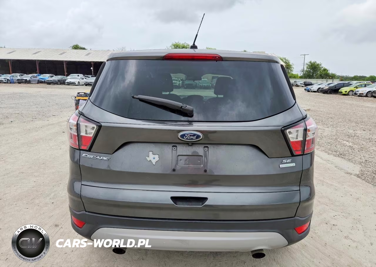 FORD ESCAPE VIN:1FMCU0GD5HUC09986 - 6