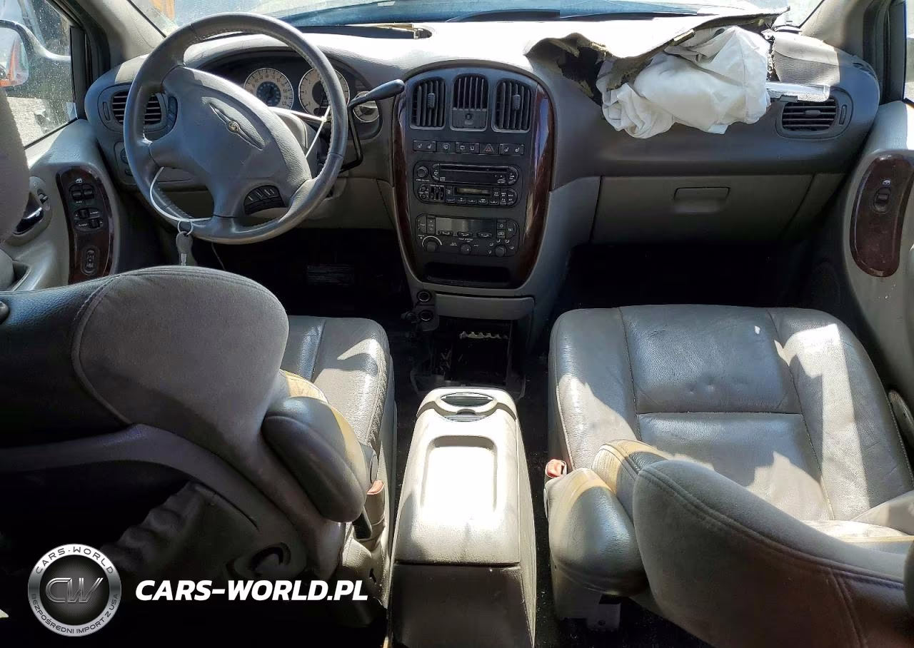2001 Chrysler Town & Country Limited VIN:2C8GP64L81R234779 - 8
