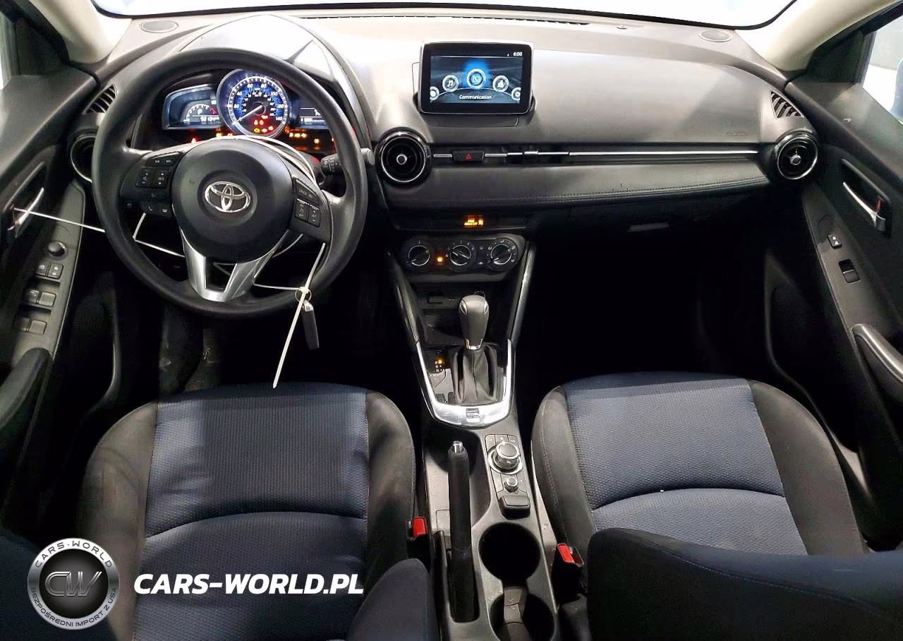 2017 Toyota Yaris Ia Base VIN:3MYDLBYV1HY185392 - 8