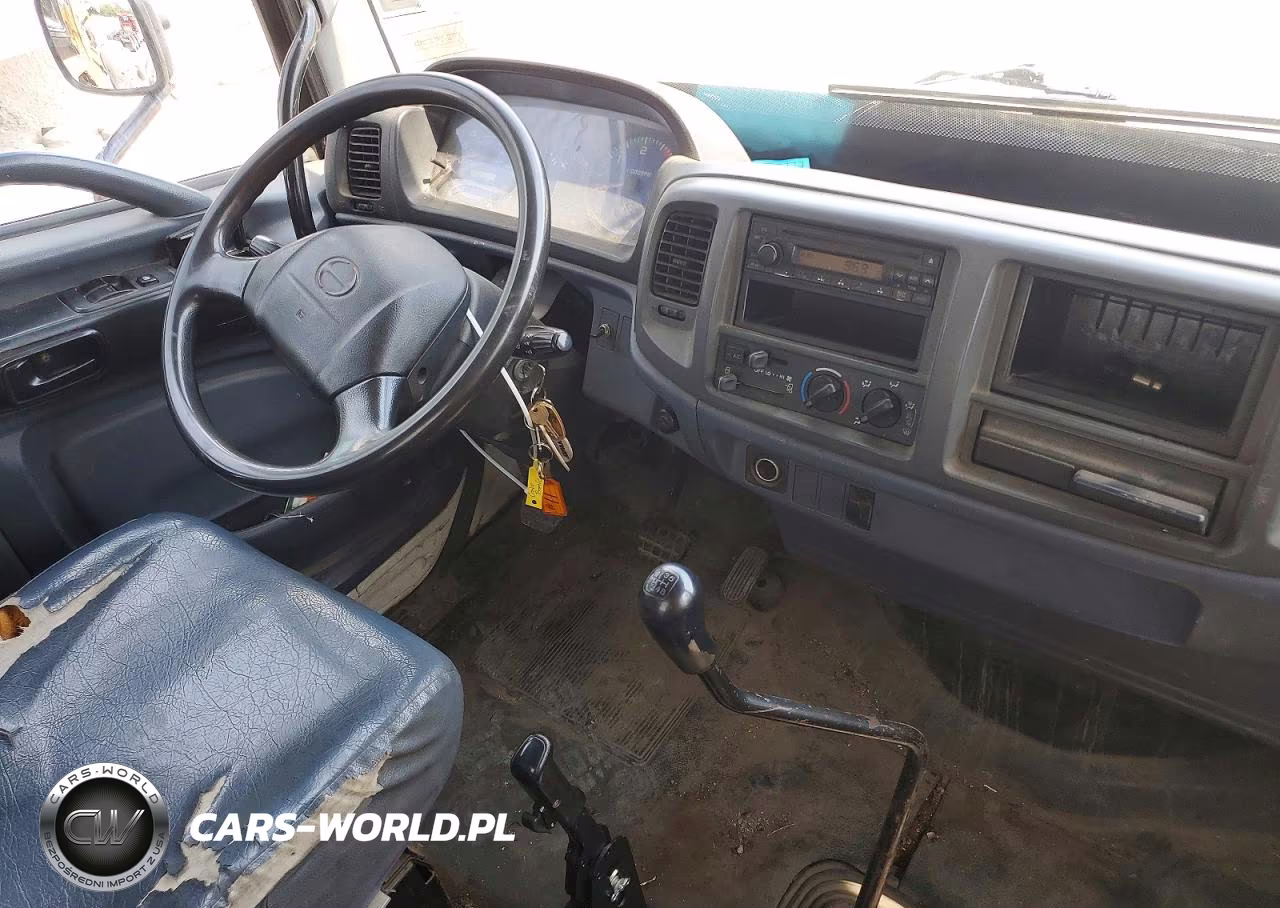 2007 Hino 258 VIN:5PVND8JR972S50065 - 9