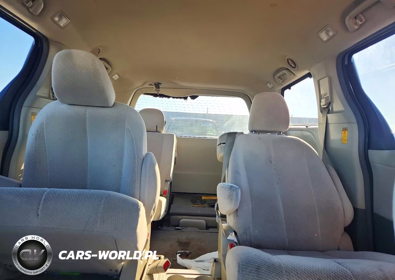 2014 Toyota Sienna Le VIN:5TDKK3DC6ES434064 - 10