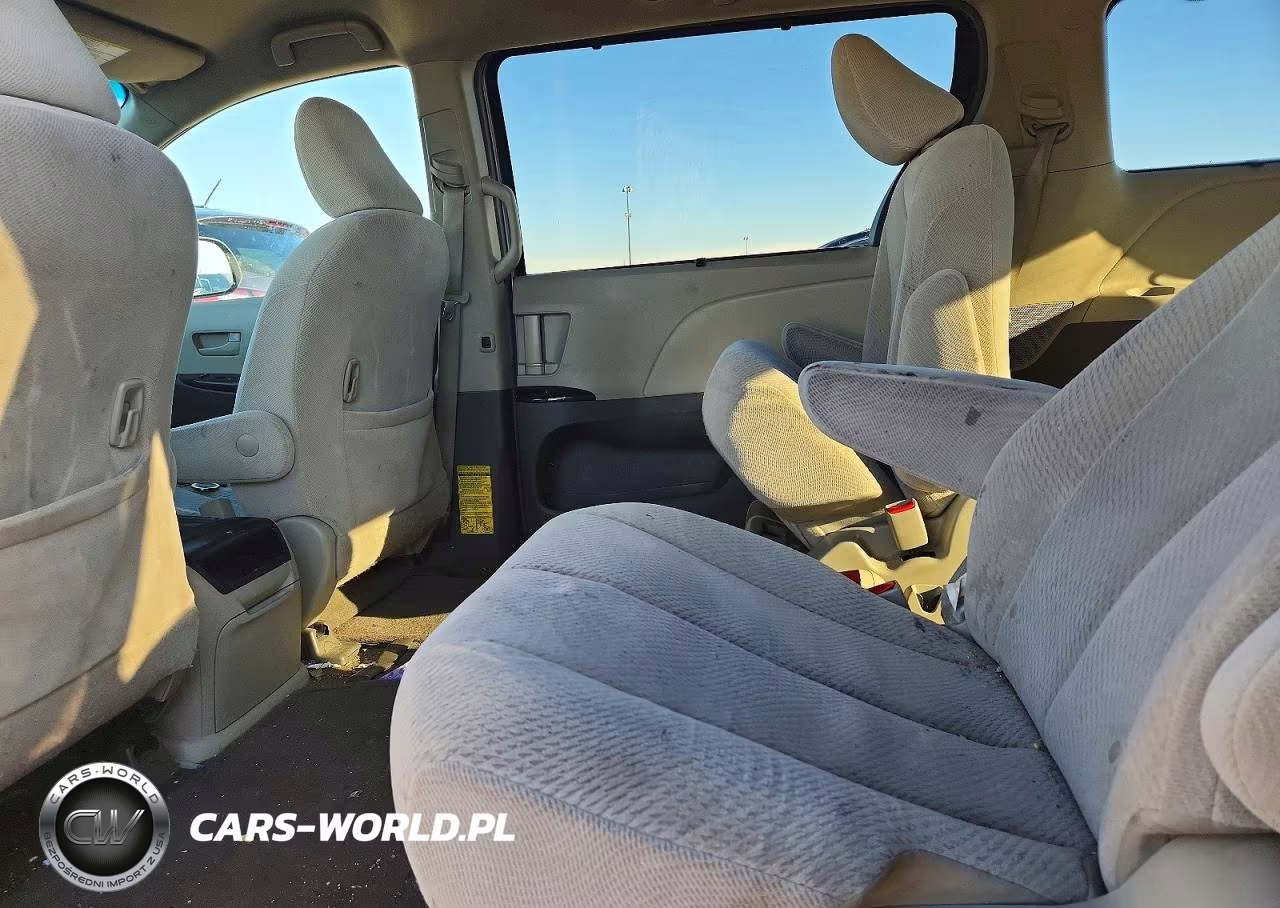 2014 Toyota Sienna Le VIN:5TDKK3DC6ES434064 - 11