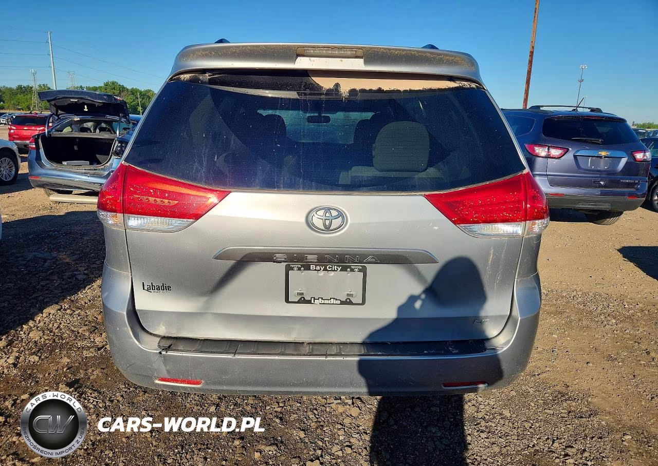 2014 Toyota Sienna Le VIN:5TDKK3DC6ES434064 - 6