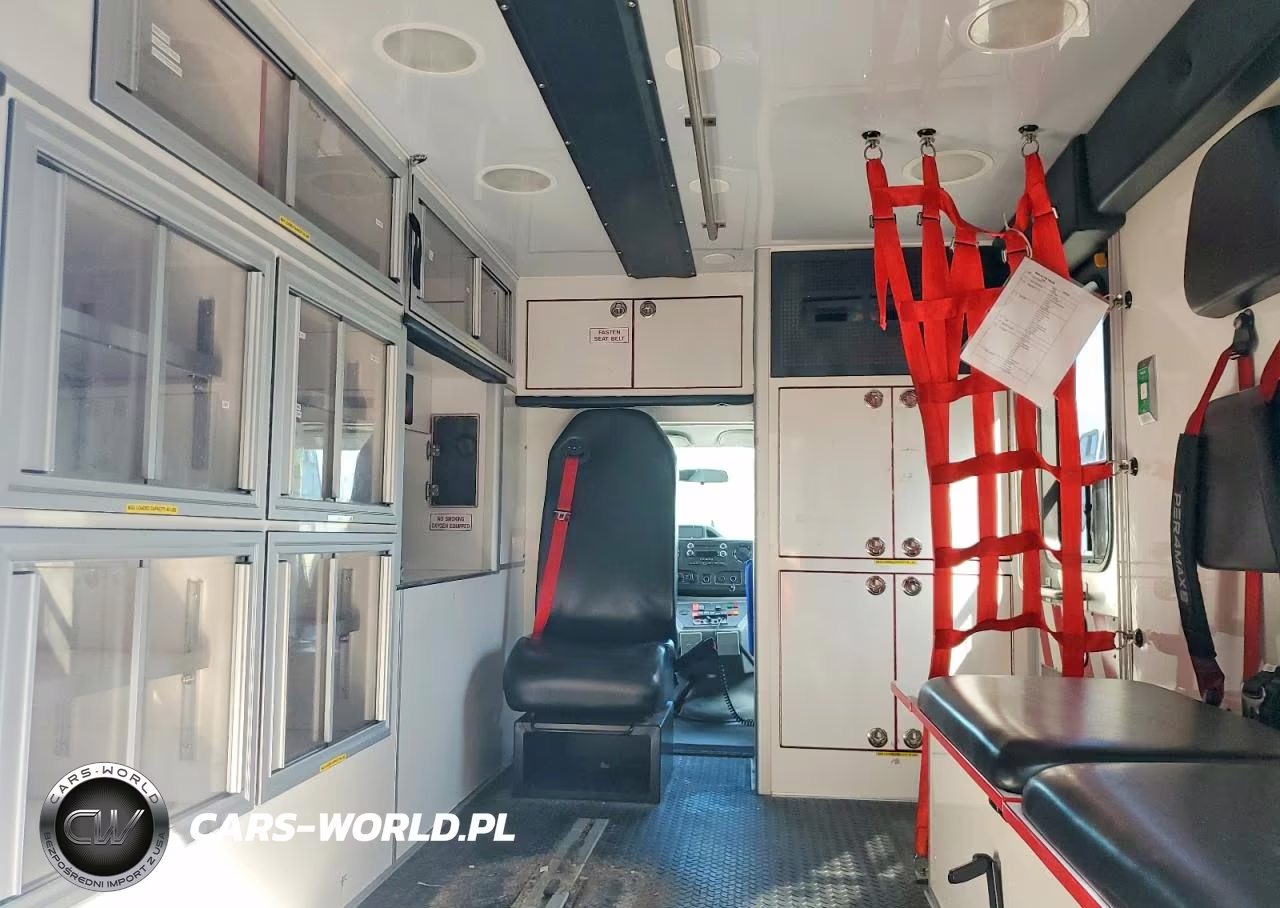 2019 Ford Econoline - Ambulance VIN:1FDWE3FS9KDC20962 - 10