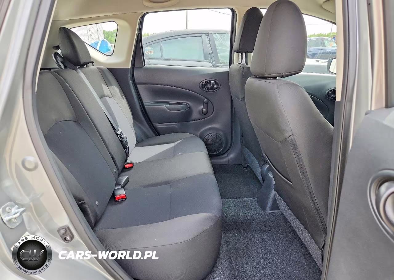 2015 Nissan Versa Note S Plus VIN:3N1CE2CP2FL446667 - 10