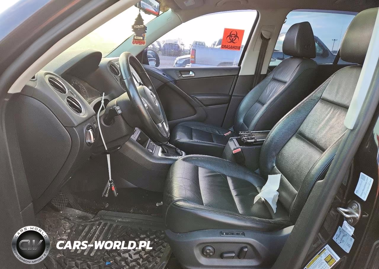 2017 Volkswagen Tiguan Sport VIN:WVGUV7AX7HW504895 - 7