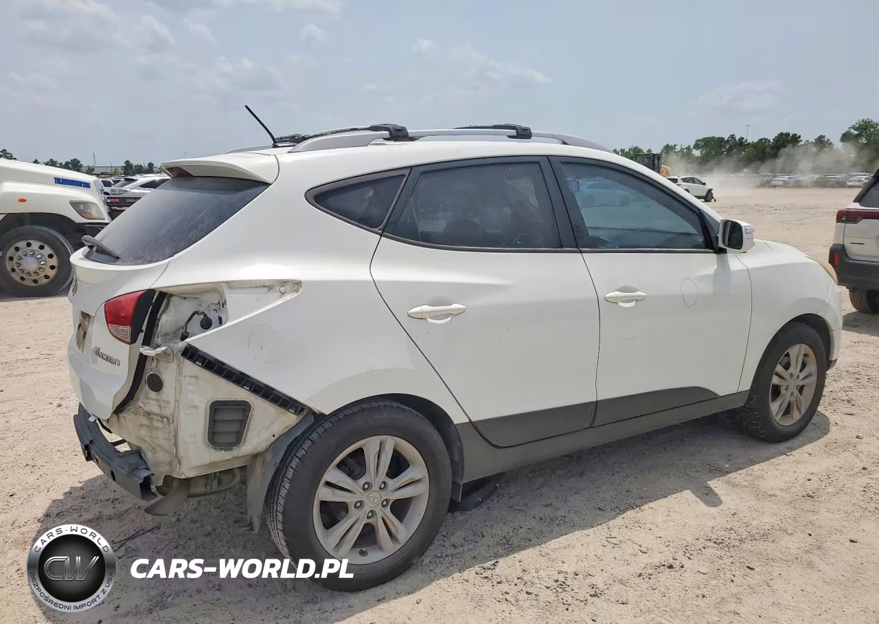 2012 Hyundai Tucson Gls VIN:KM8JU3AC2CU376002 - 3