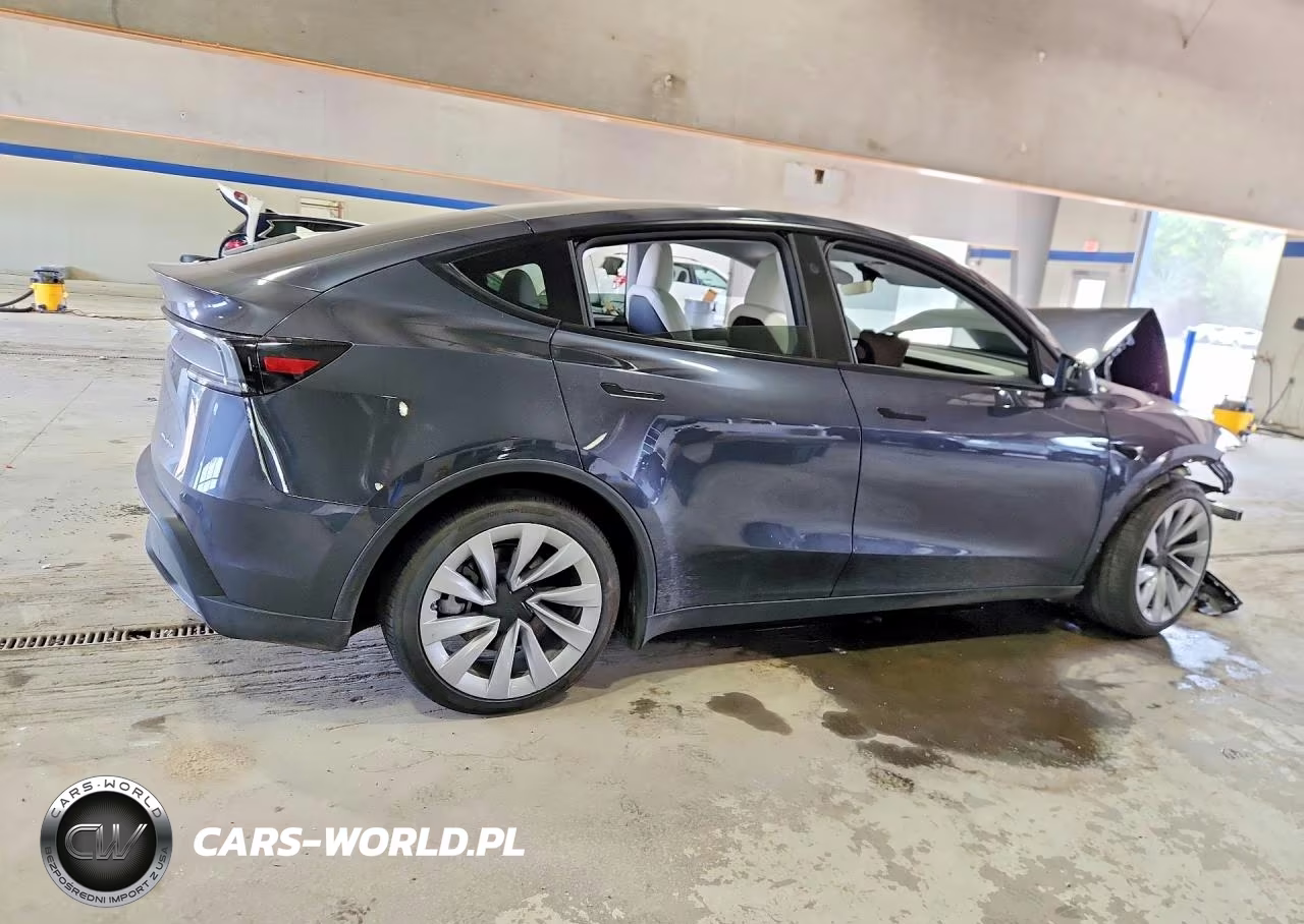 2026 Tesla Model Y VIN:7SAYGDEE5TA500848 - 3