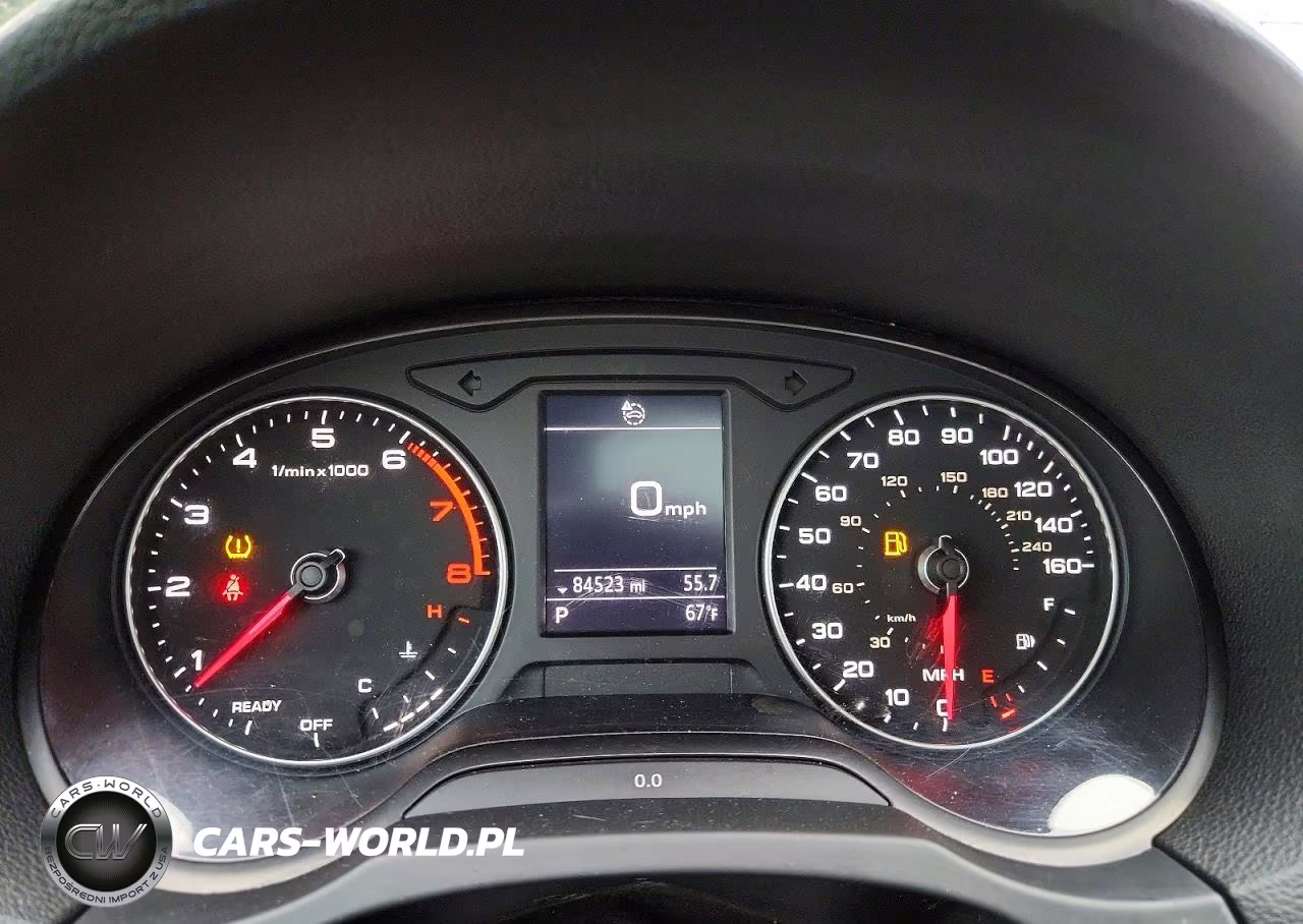 2018 Audi A3 Premium VIN:WAUAUGFF4J1031242 - 9