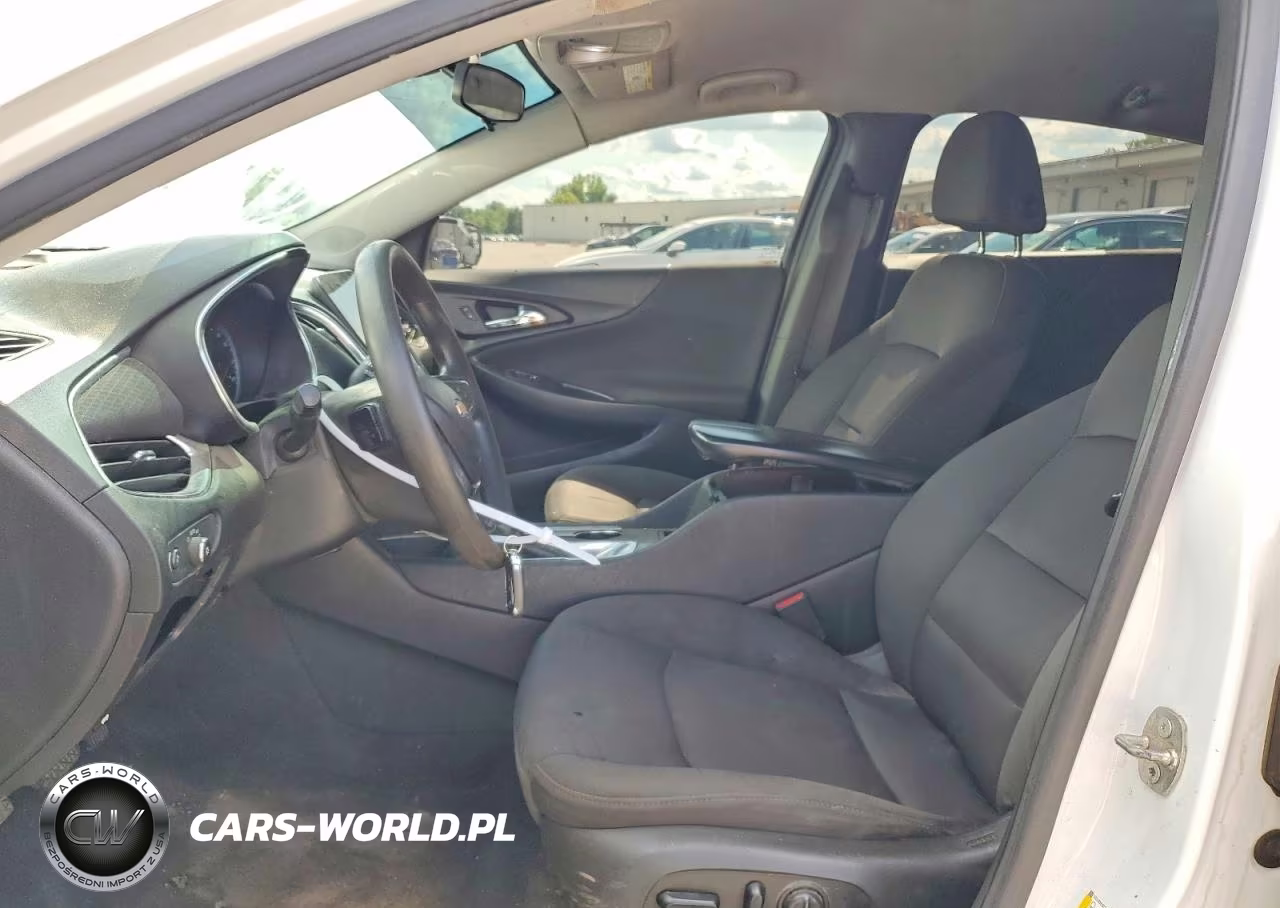 2020 Chev Malibu VIN:1G1ZD5ST2LF038503 - 7