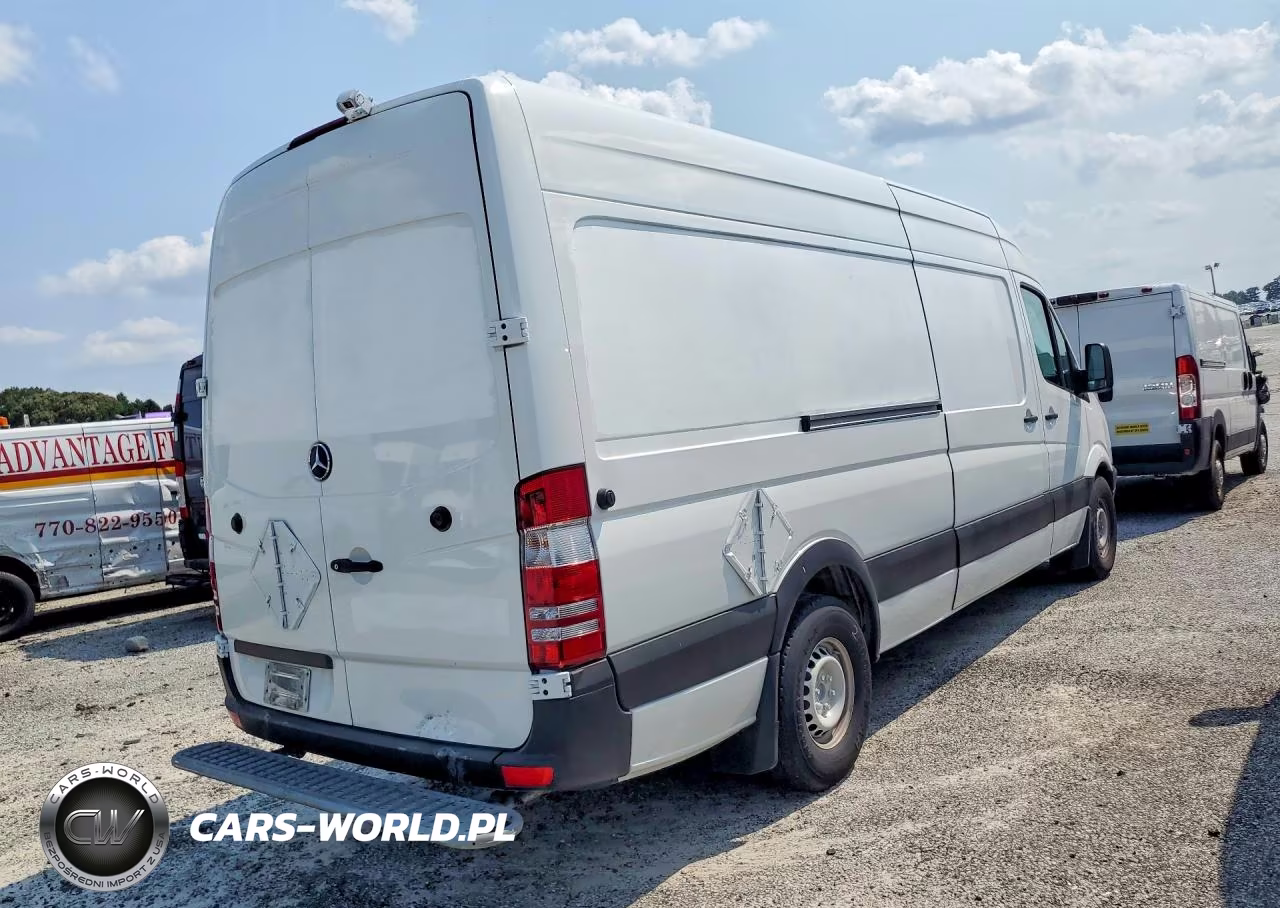 2012 Mercedes-Benz Sprinter 2500 Delivery Van VIN:WD3PE8CB6C5703602 - 3