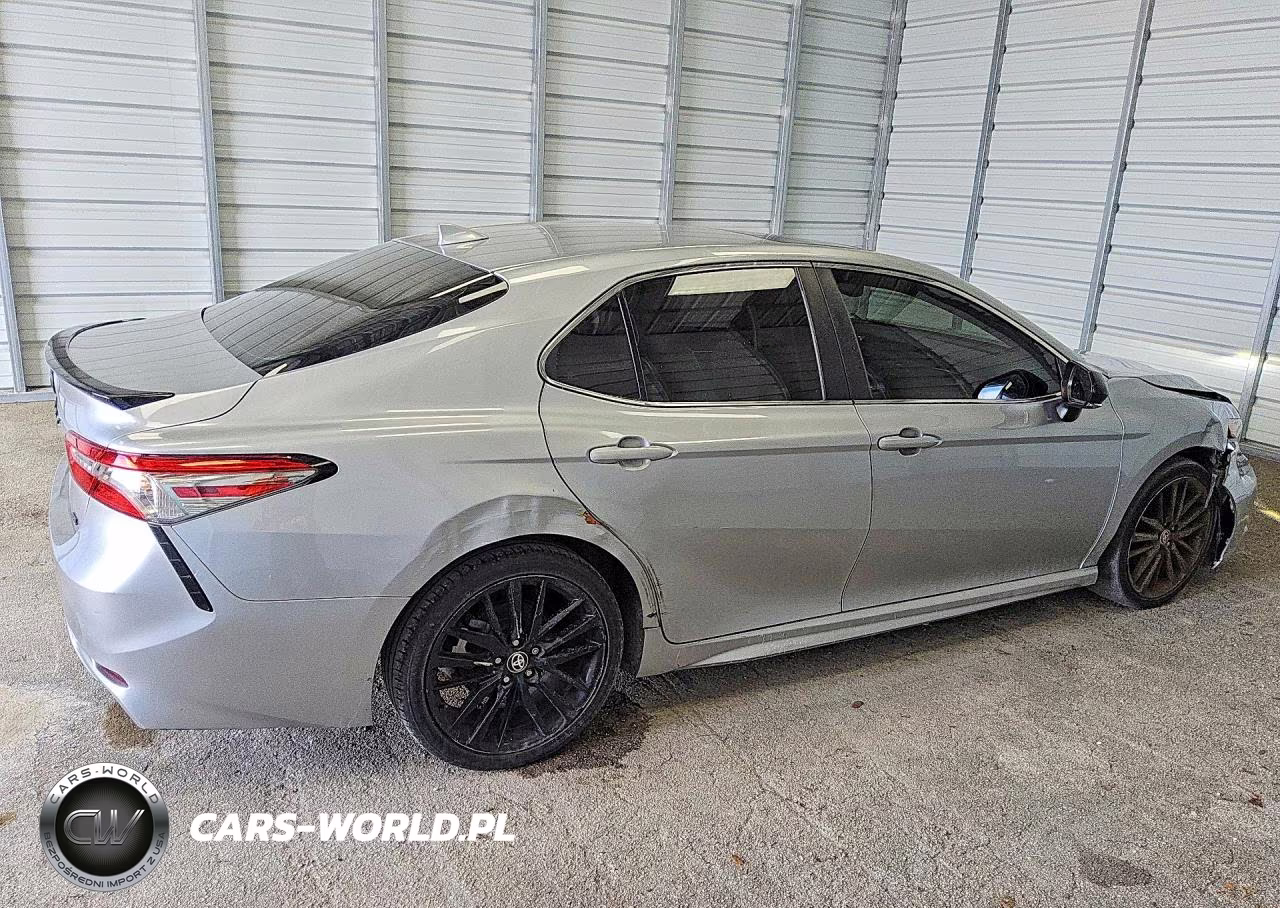 2019 Toyota Camry Se VIN:4T1B11HKXKU803522 - 3
