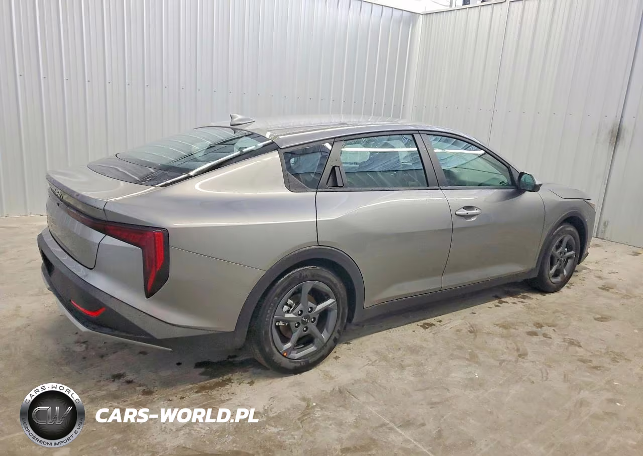2026 Kia K4 Lxs VIN:3KPFT4DE9TE311047 - 3