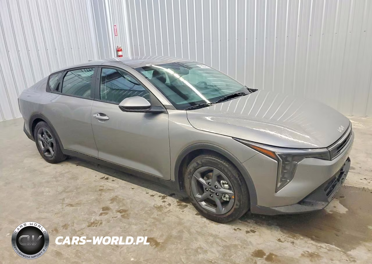 2026 Kia K4 Lxs VIN:3KPFT4DE9TE311047 - 4