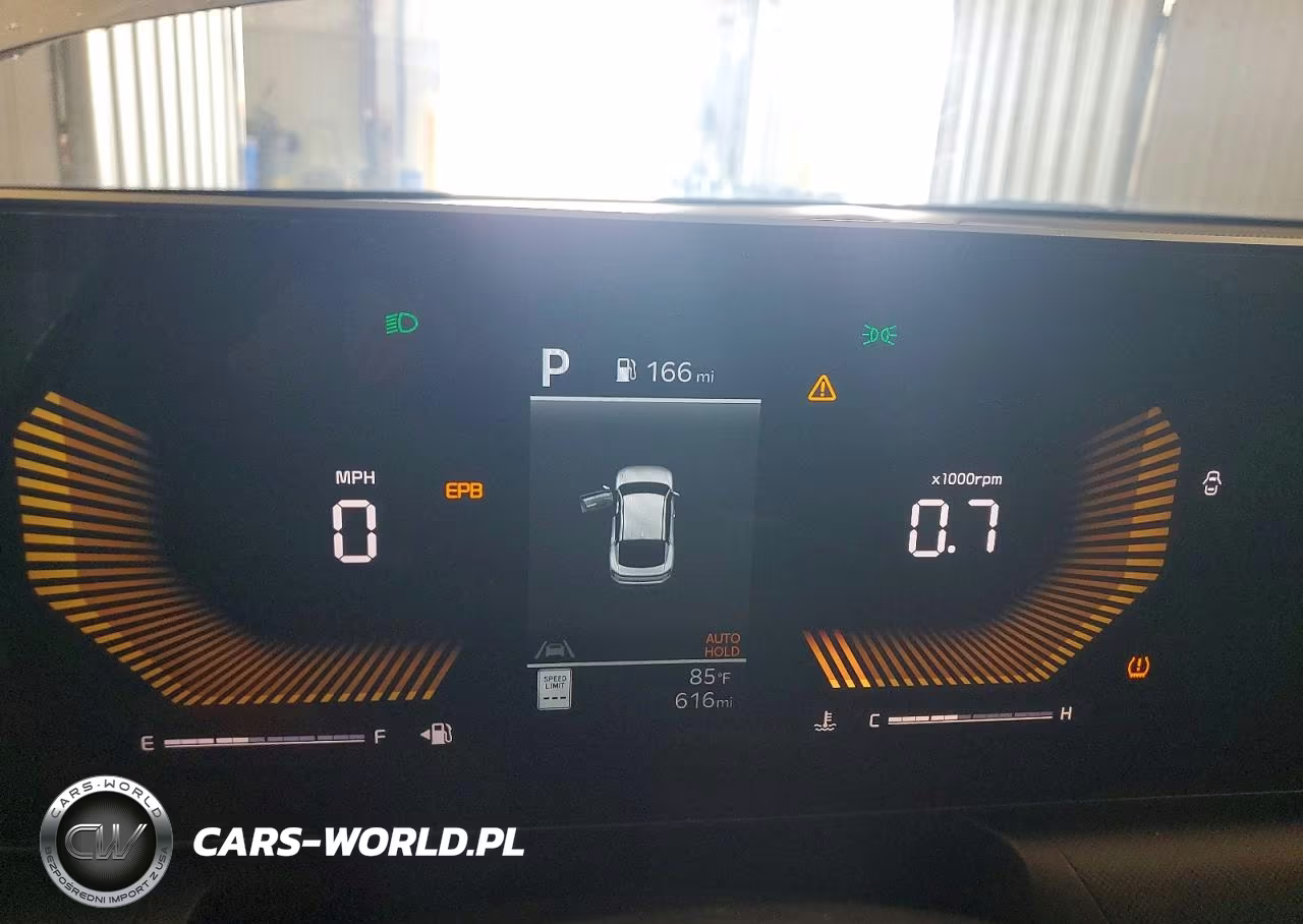 2026 Kia K4 Lxs VIN:3KPFT4DE9TE311047 - 9
