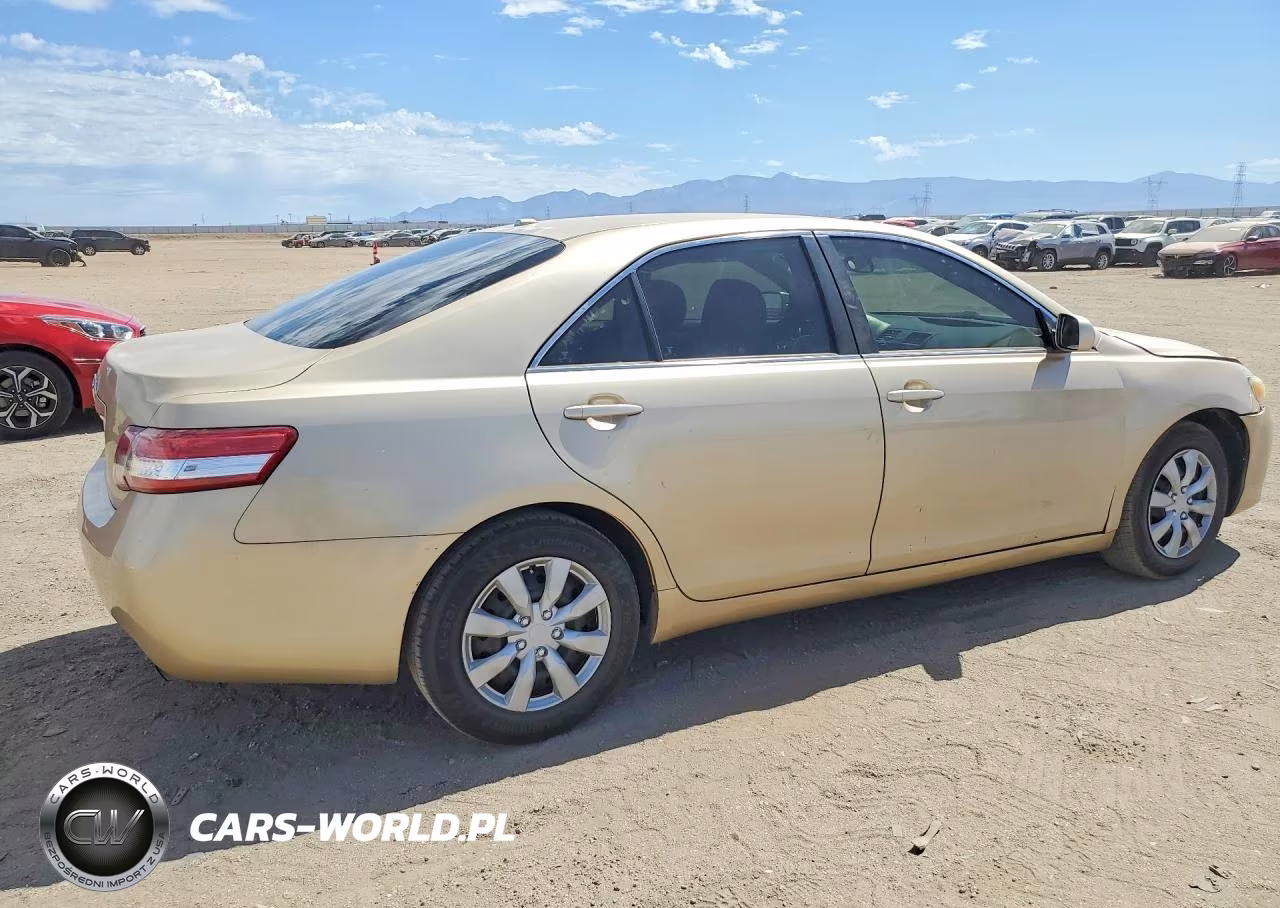 2011 Toyota Camry Le VIN:4T1BF3EK3BU129683 - 3