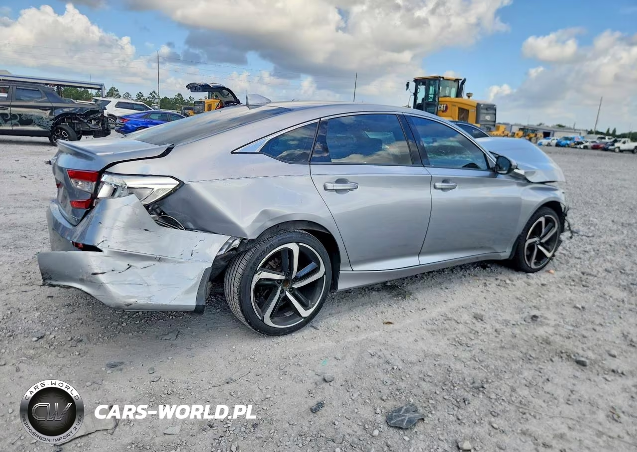 2019 Honda Accord Sport VIN:1HGCV1F3XKA155496 - 3