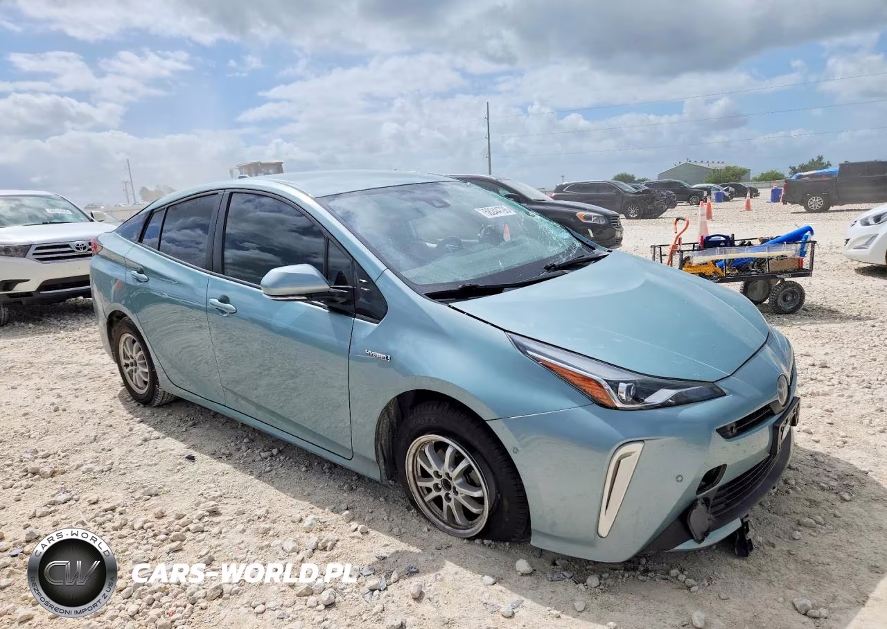 2020 Toyota Prius Xle Awd-E VIN:JTDL9RFU0L3019393 - 4
