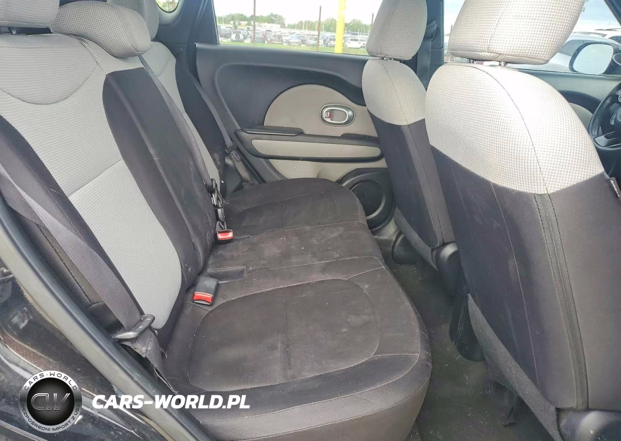 2015 Kia Soul VIN:KNDJN2A24F7213096 - 11