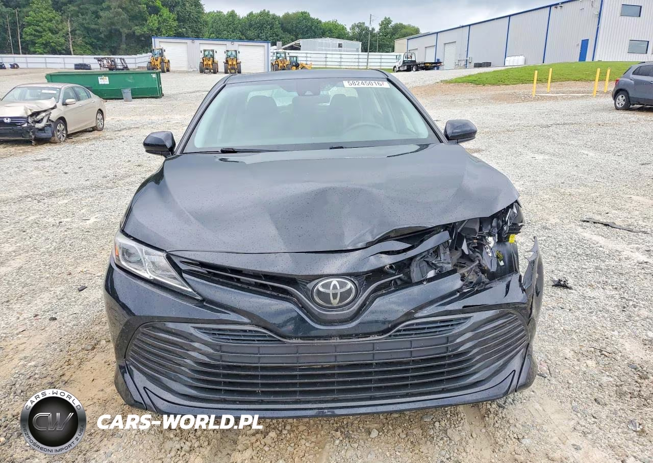 2020 Toyota Camry Le VIN:4T1C11AK7LU999614 - 5