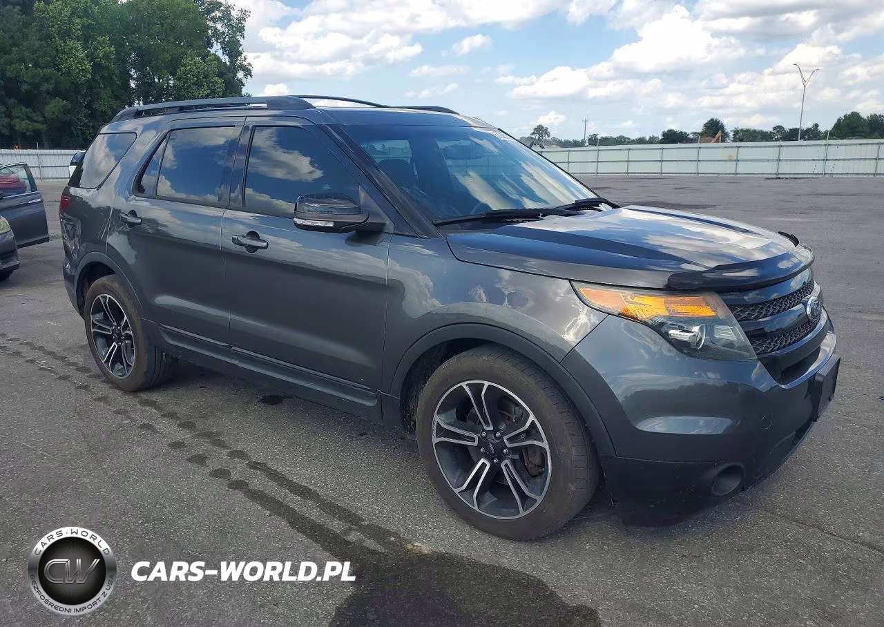 2015 Ford Explorer Sport VIN:1FM5K8GT3FGB15105 - 4