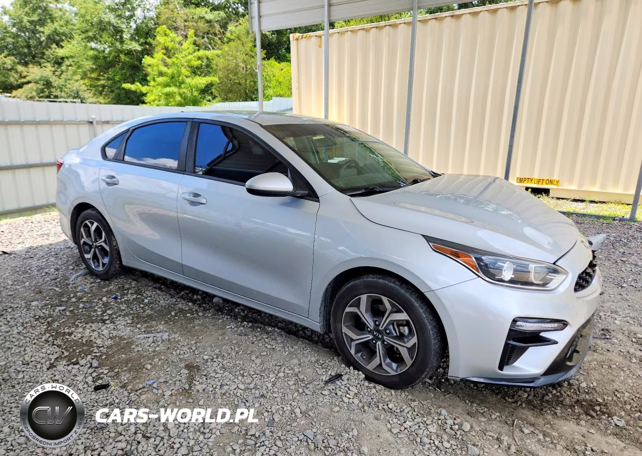 2019 Kia Forte Lxs VIN:3KPF24AD6KE077320 - 4