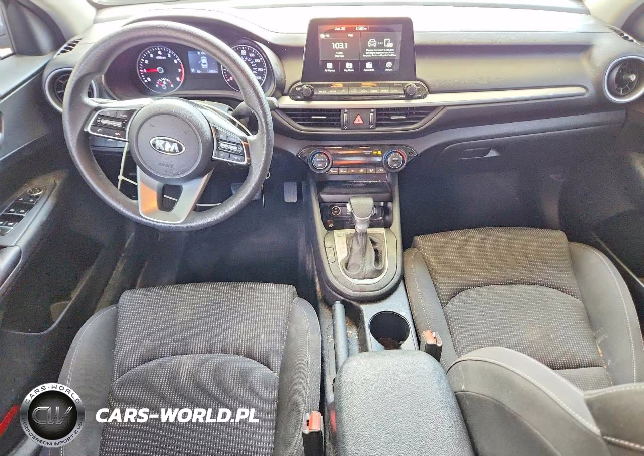 2019 Kia Forte Lxs VIN:3KPF24AD6KE077320 - 8