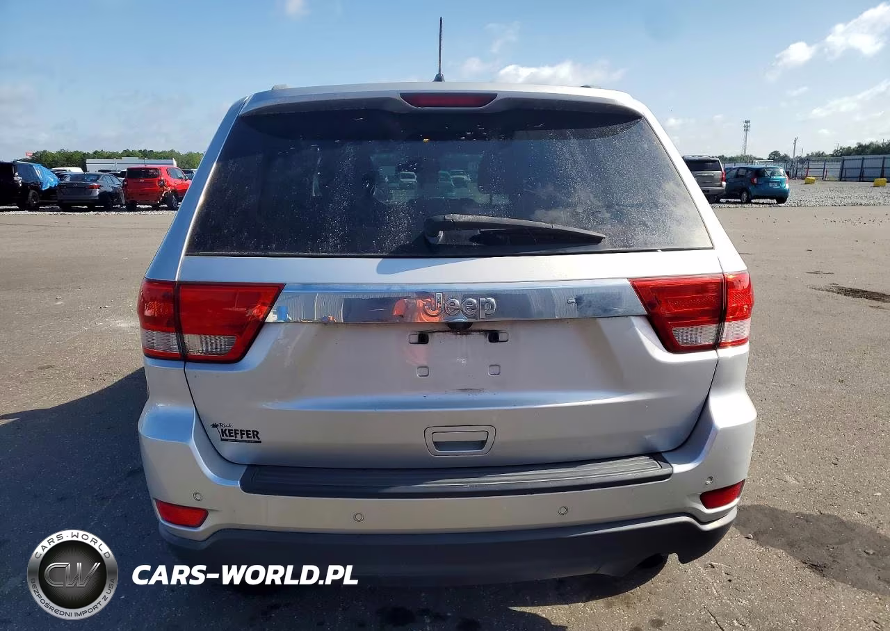 2011 Jeep Grand Cherokee Laredo VIN:1J4RS4GG7BC646563 - 6