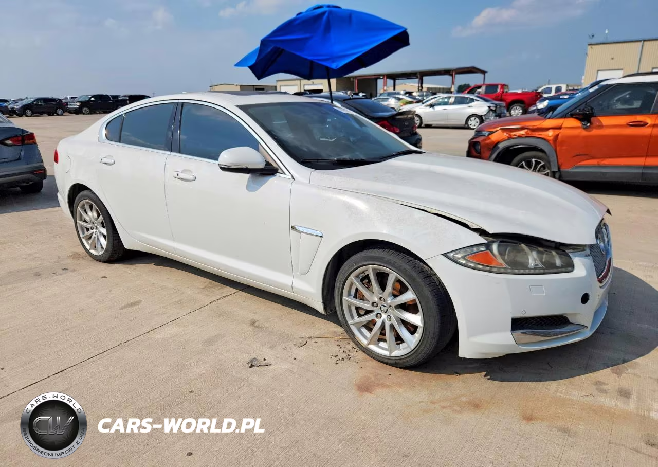 2013 Jaguar Xf VIN:SAJWA0ESXDPS64455 - 4