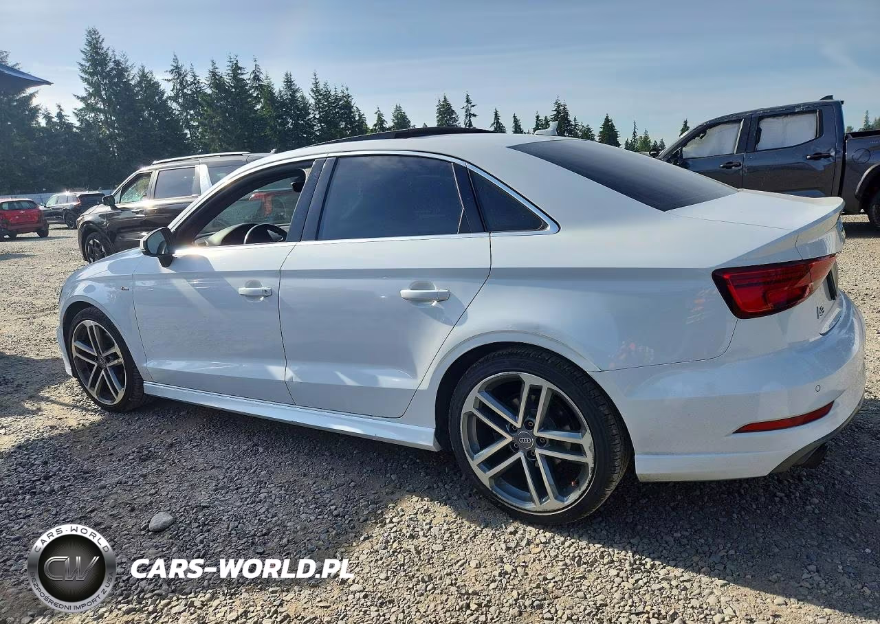 2017 Audi A3 Premium Plus VIN:WAUJ8GFFXH1079777 - 2