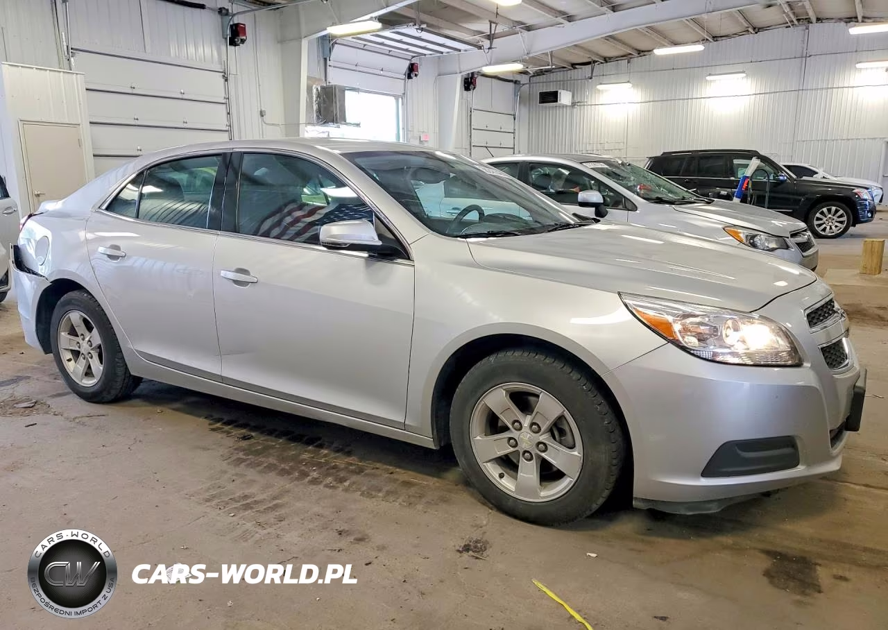 2013 Chevrolet Malibu 1Lt VIN:1G11C5SA1DF138124 - 4