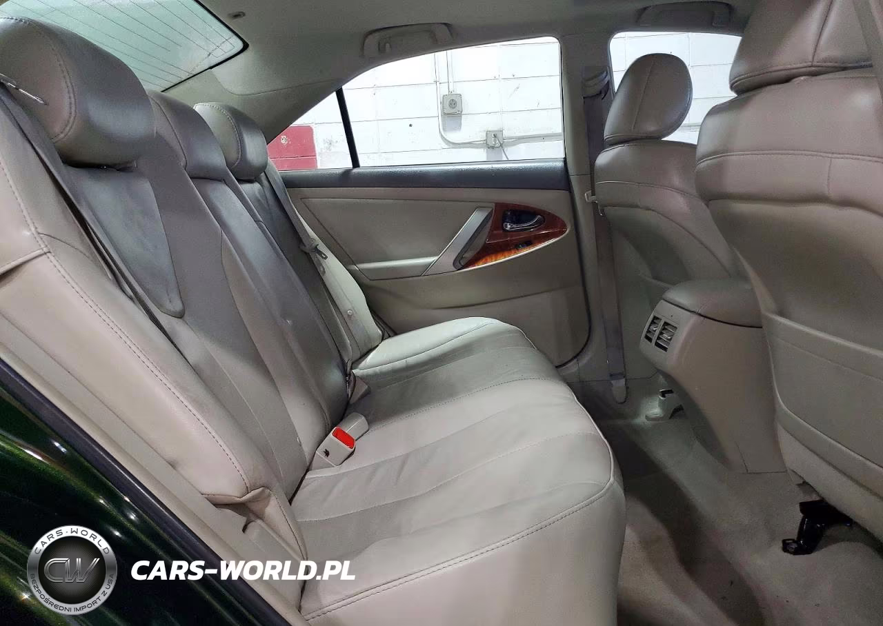 2010 Toyota Camry Xle VIN:4T4BF3EK9AR010959 - 10