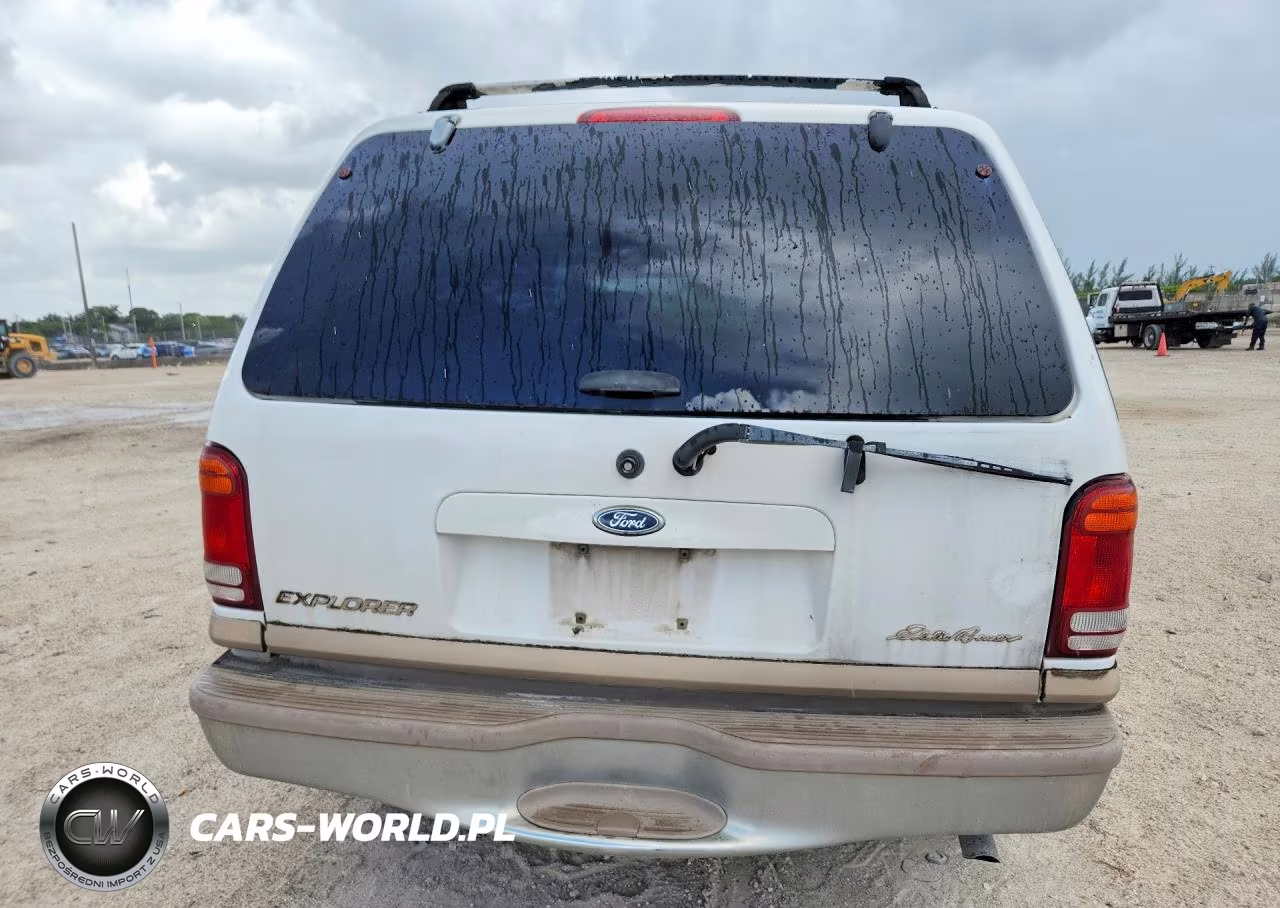 2000 Ford Explorer Eddie Bauer VIN:1FMZU64P6YUB30936 - 6