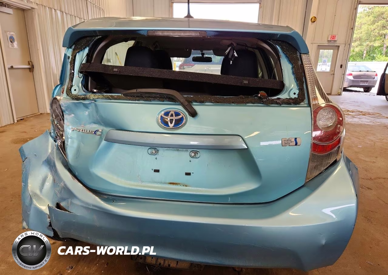 2012 Toyota Prius C VIN:JTDKDTB36C1019575 - 6