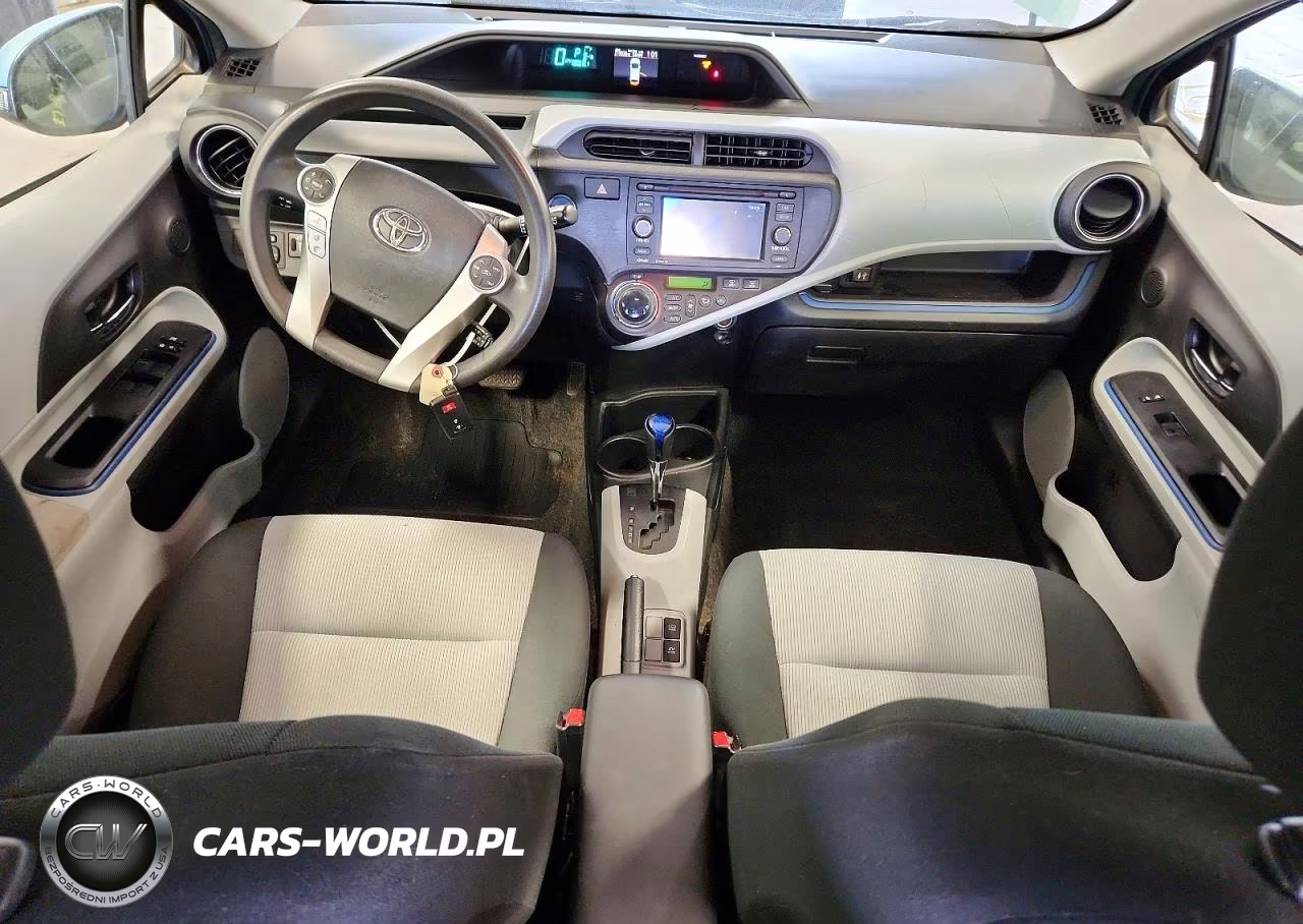 2012 Toyota Prius C VIN:JTDKDTB36C1019575 - 8