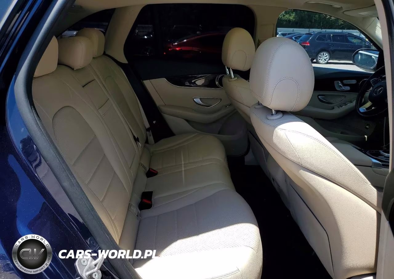 2017 Mercedes-Benz Glc 300 4Matic VIN:WDC0G4KB8HF137689 - 11